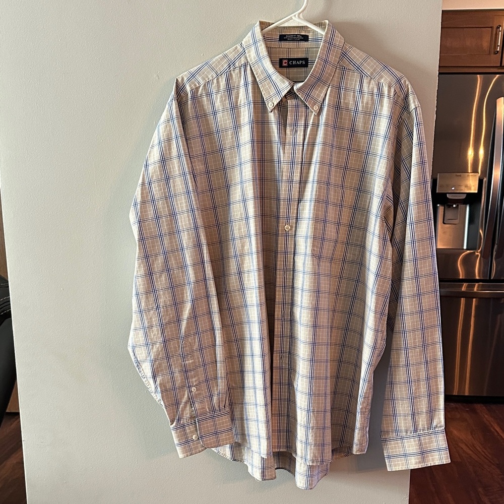 Chaps long sleeve button down shirt, like new condition